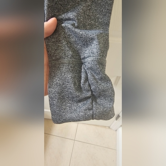 Champion Funnel neck Athletic Hoodie in Grey XL Dry Fit - Picture 4 of 7